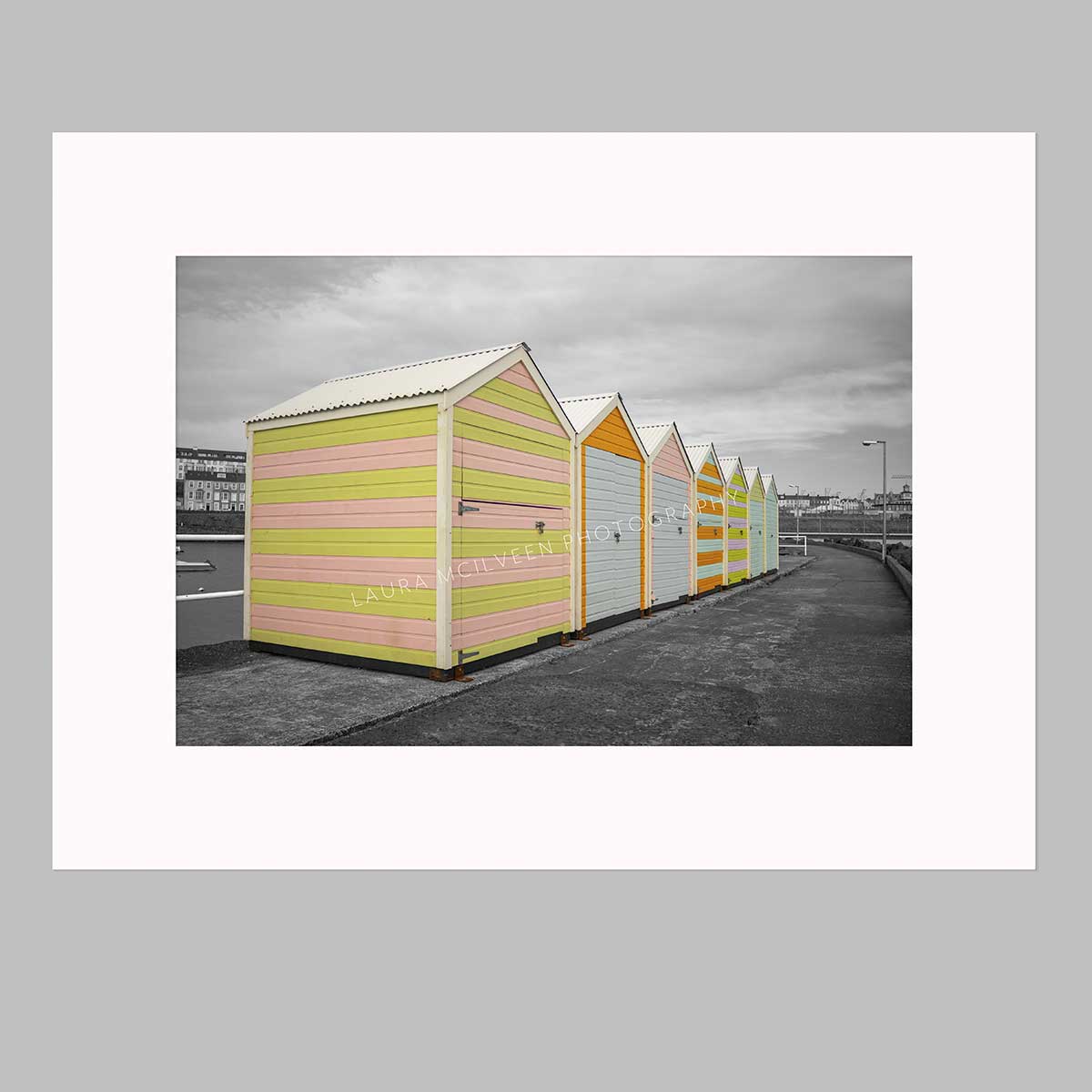'Summer vibes!' - Portrush Beach Huts